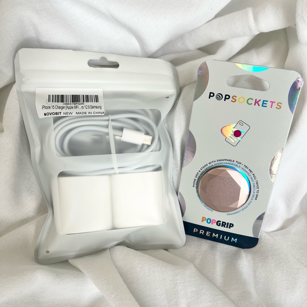 PopSocket Premium Phone Grip & Fast Charge USB-C pack: 2 Blocks & 2 6FT Cables